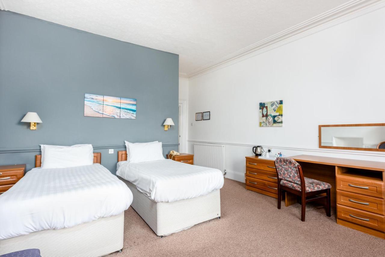 Hotel Abbey Lawn 3*