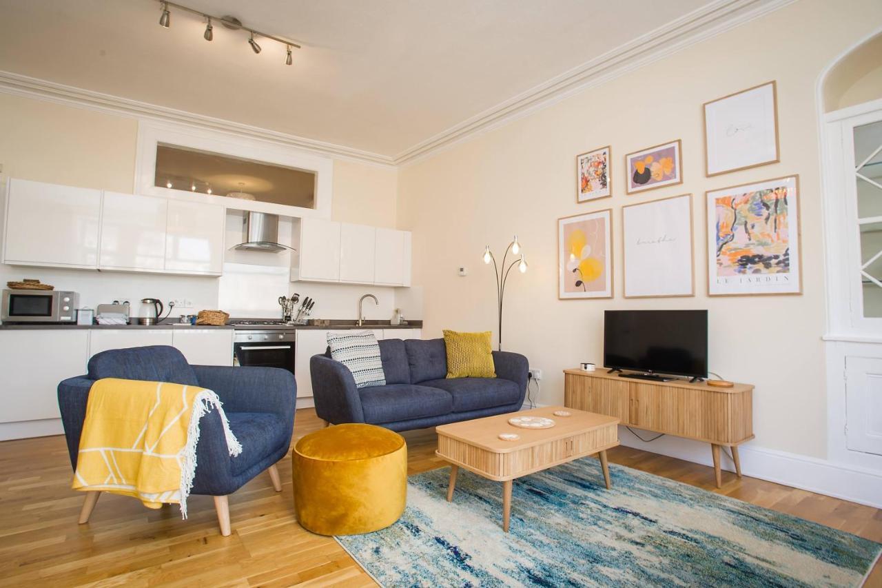 Victoria 1 Apartment
