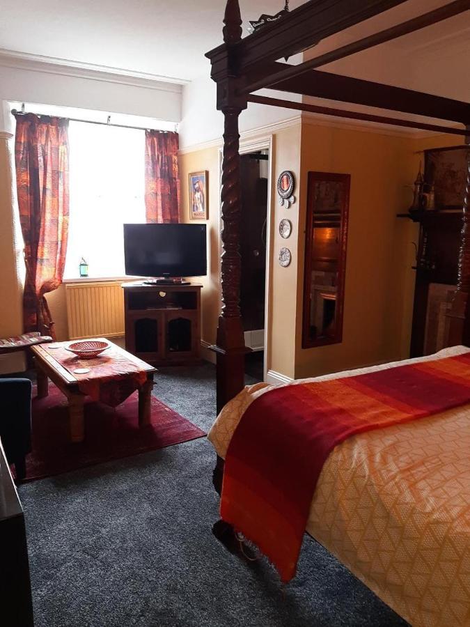 The Hillcroft - Boutique, Unique Guest house Torquay