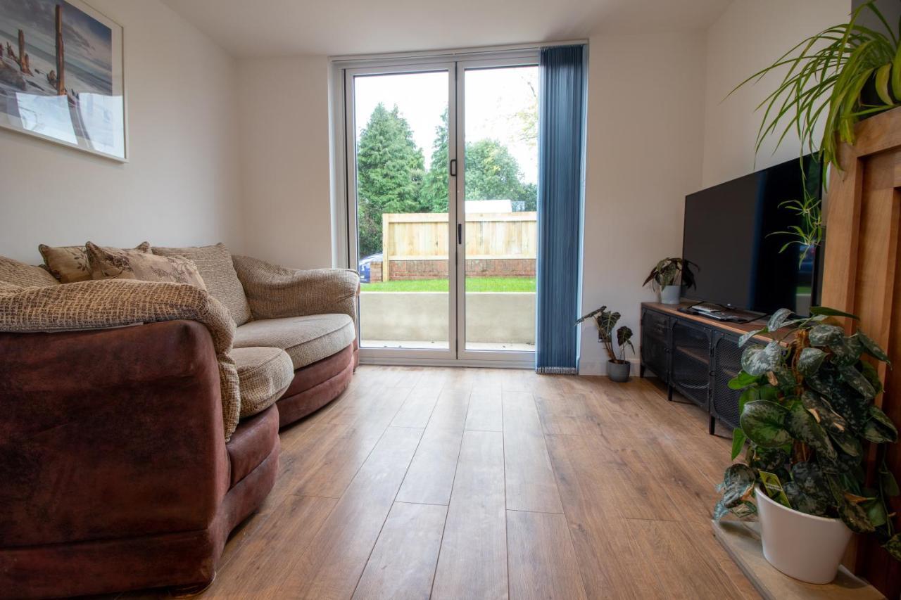 Shakespeare House-stylish Home, Modern Comforts