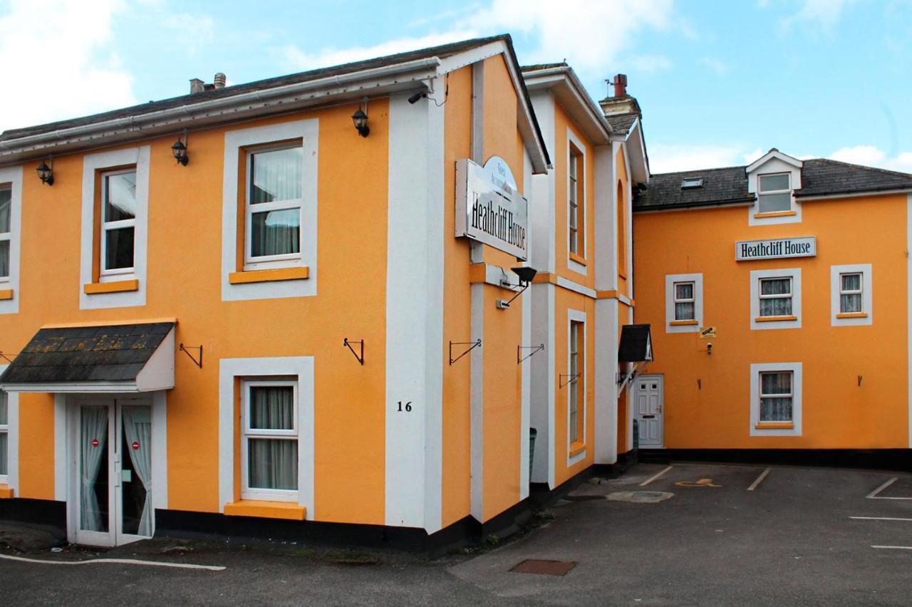 Heathcliff House Exclusively For Adults Free Large Carpark