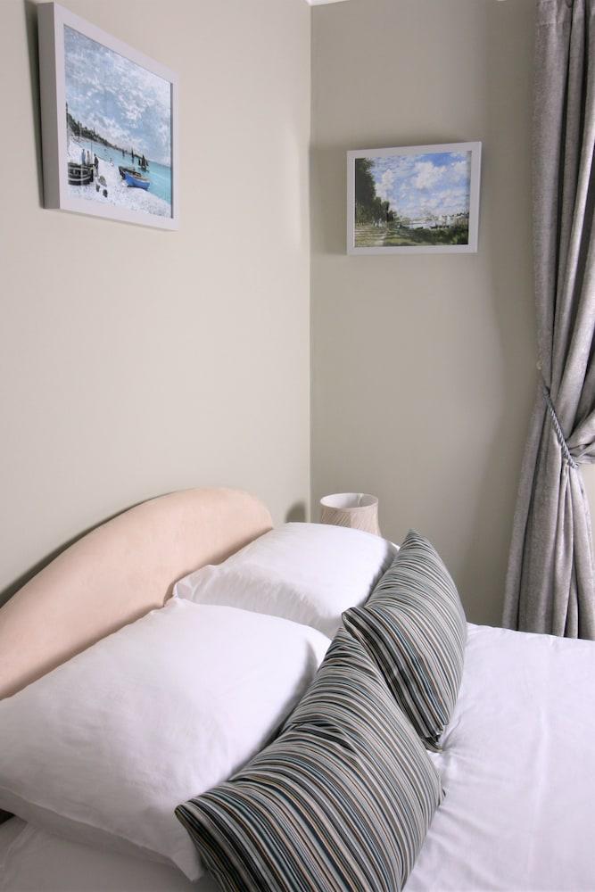 Ferndale Bed & Breakfast 4*