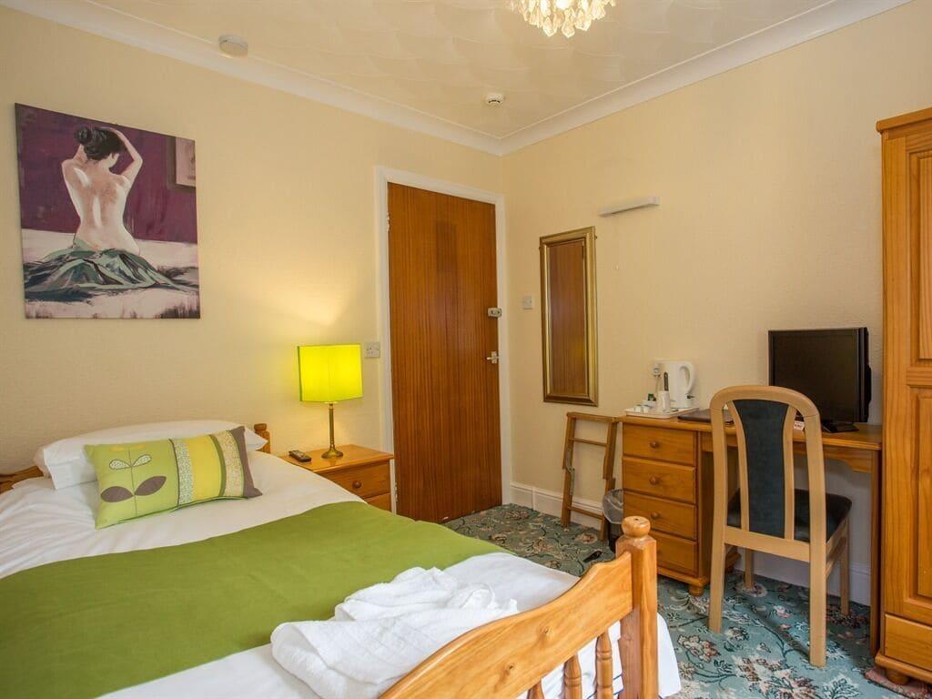 Elmington House- Adults Only Guest house 4*