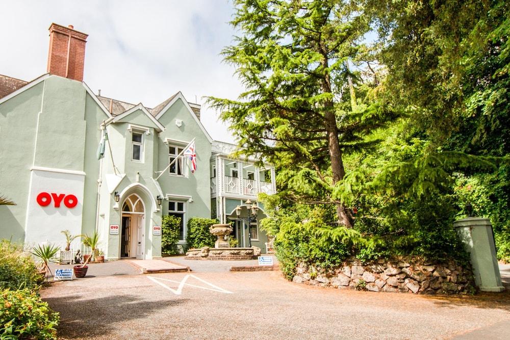 Orestone Manor Hotel 4*