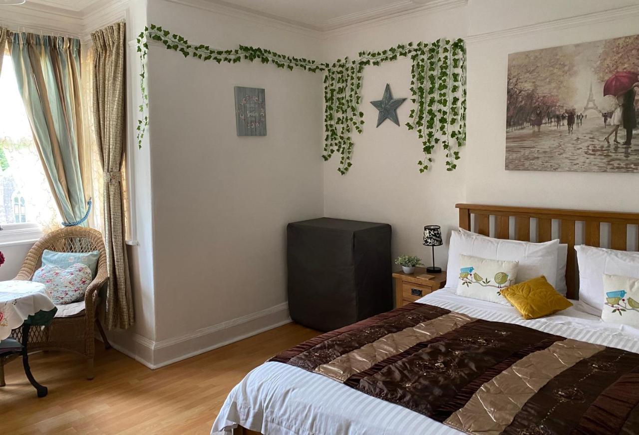 The Palms Guest house 3*