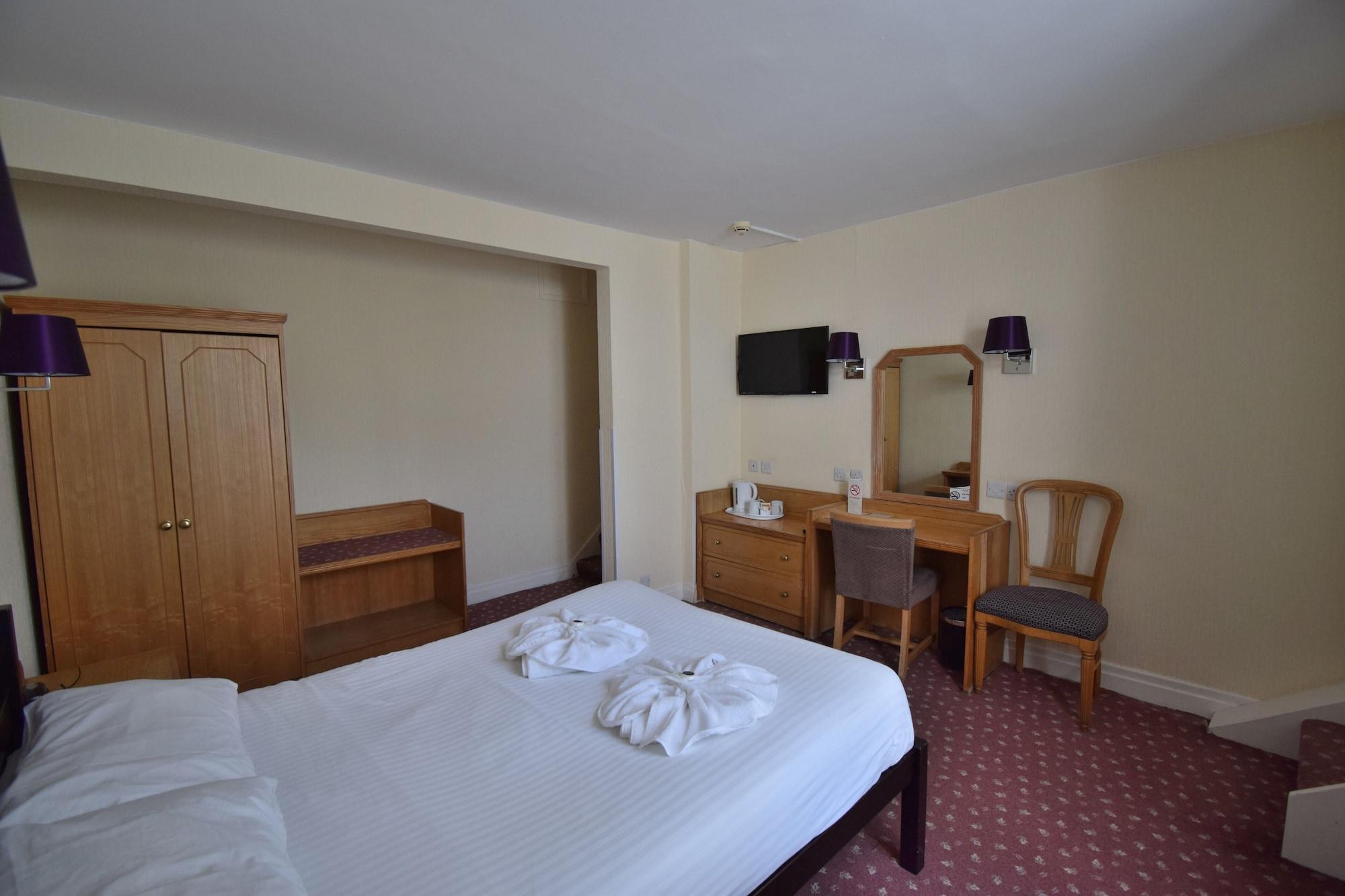 Riviera Hotel Torquay