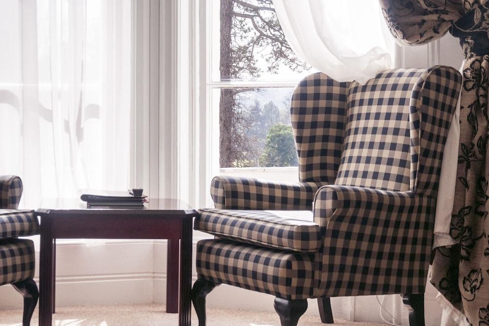 Abbey Sands Hotel 3*