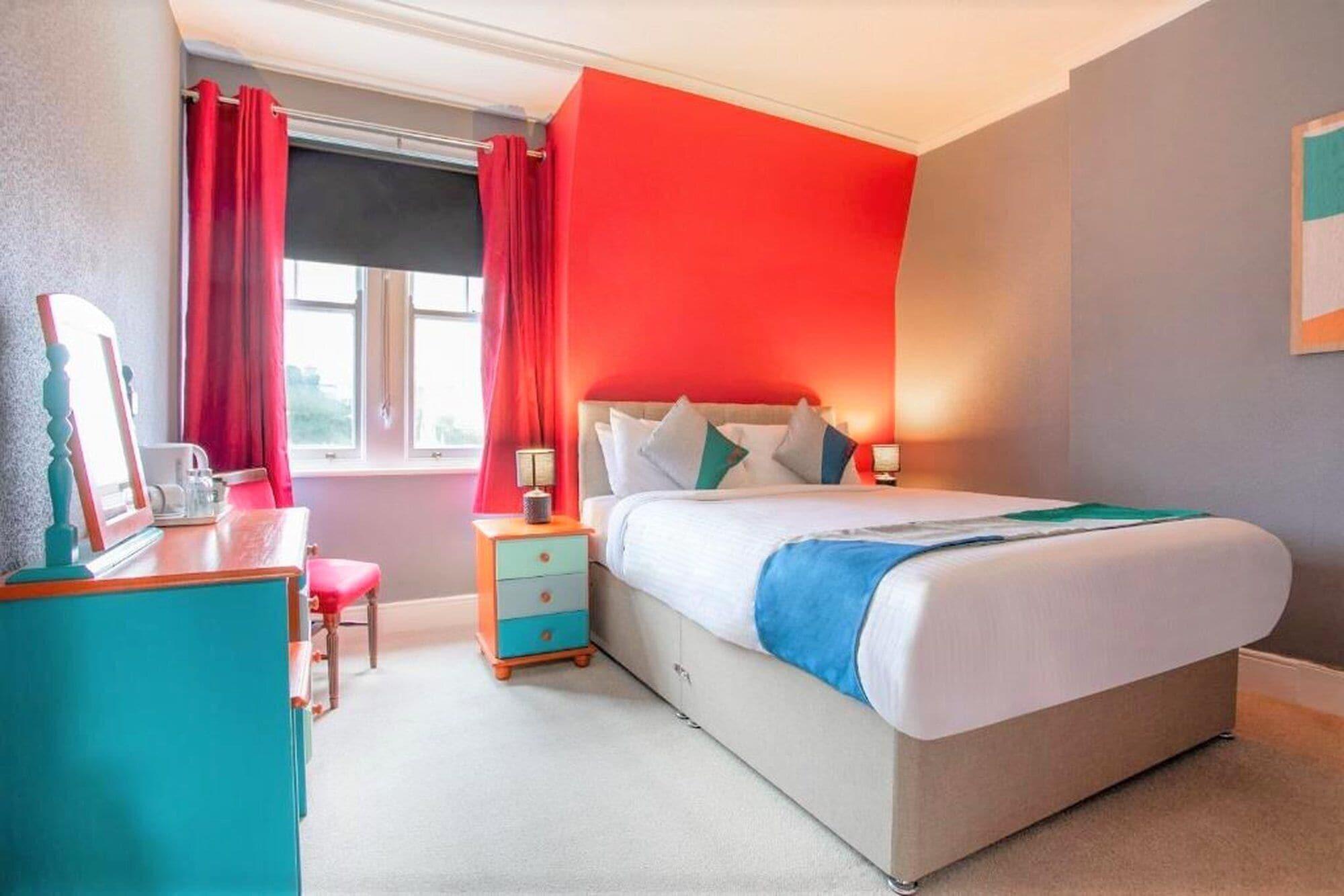 Hotel Yardley Manor