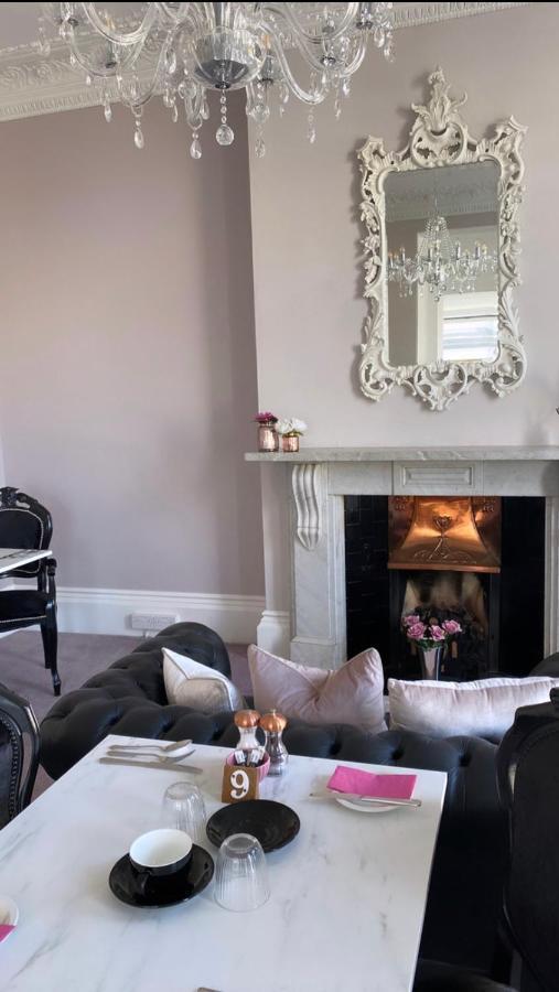 The Rosewood * Torquay
