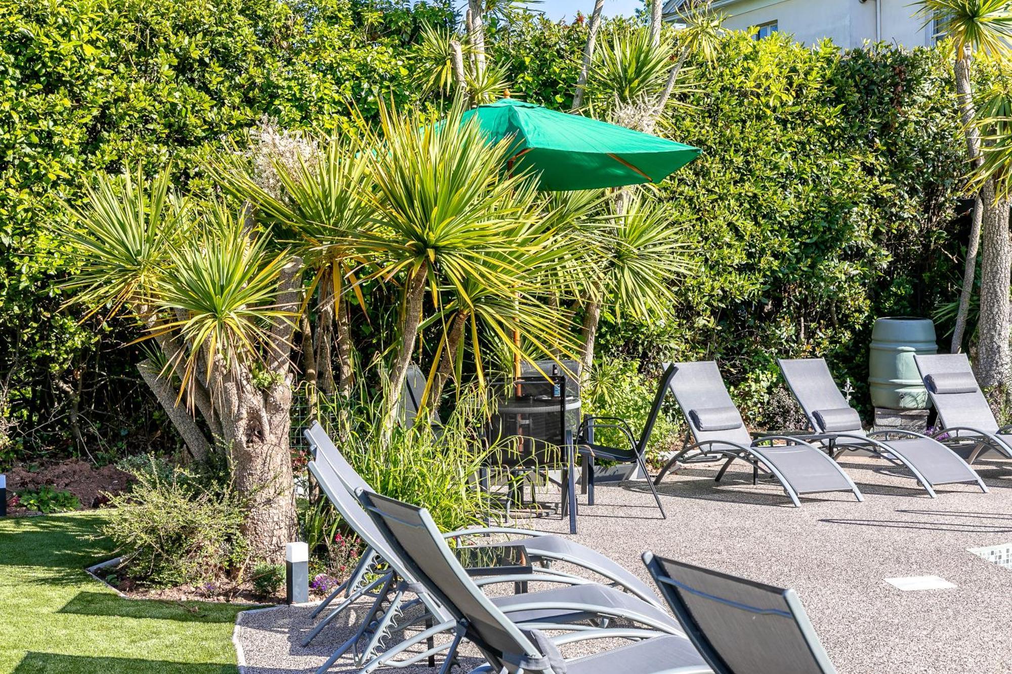 The Devon Court Hotel