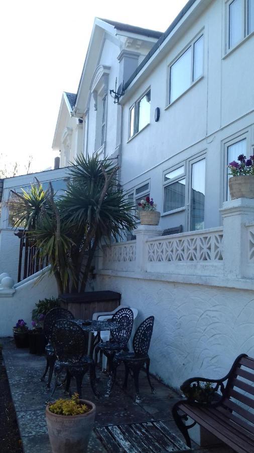 Barclay Court Torquay