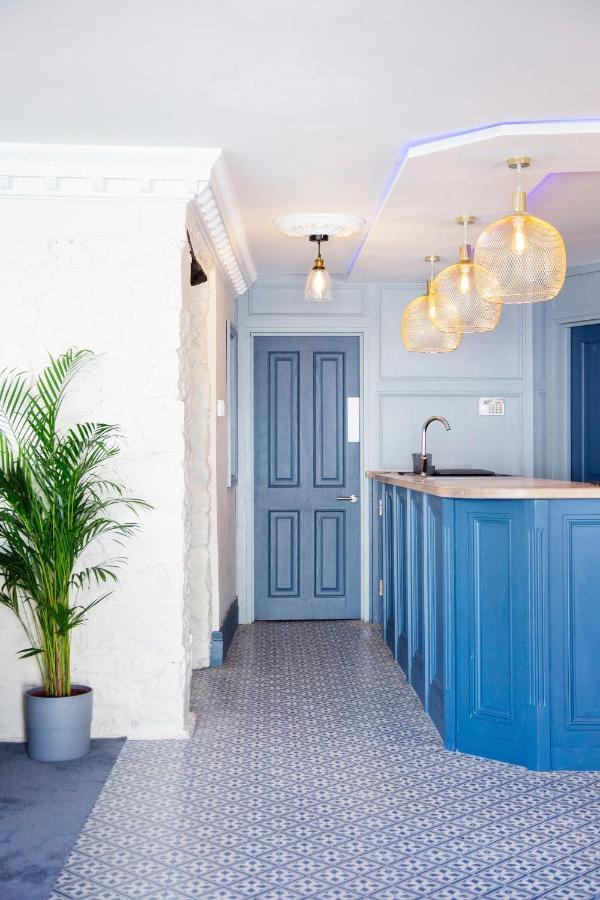 Cosy Open Plan Harbourside With Superking Beds, Wood Burning Stove And Bar * Torquay
