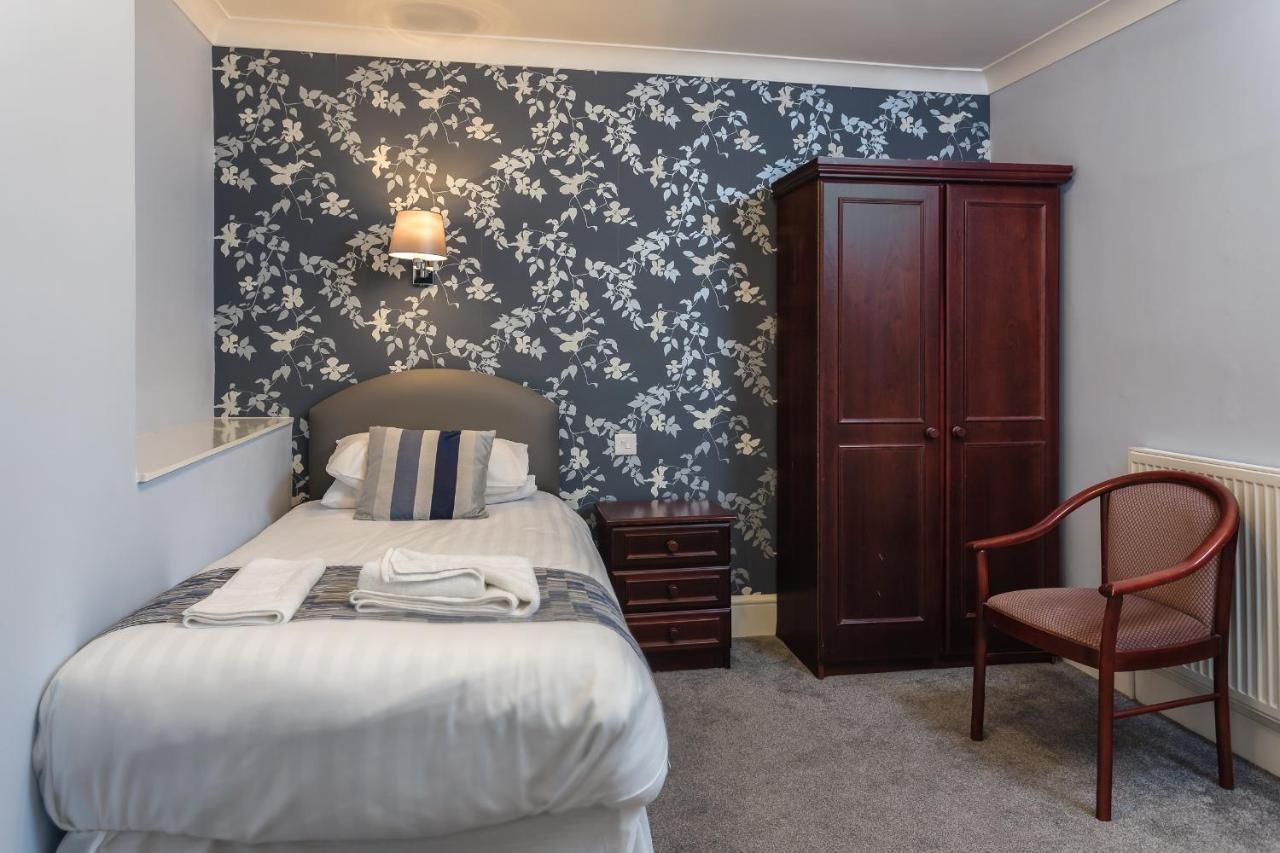 The Babbacombe 3*