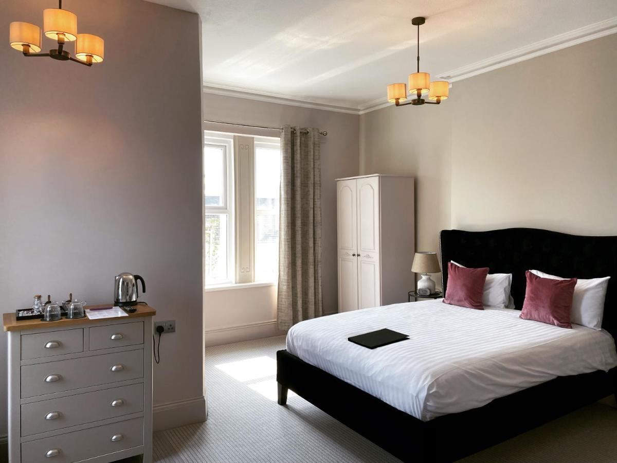 The Rosewood * Torquay
