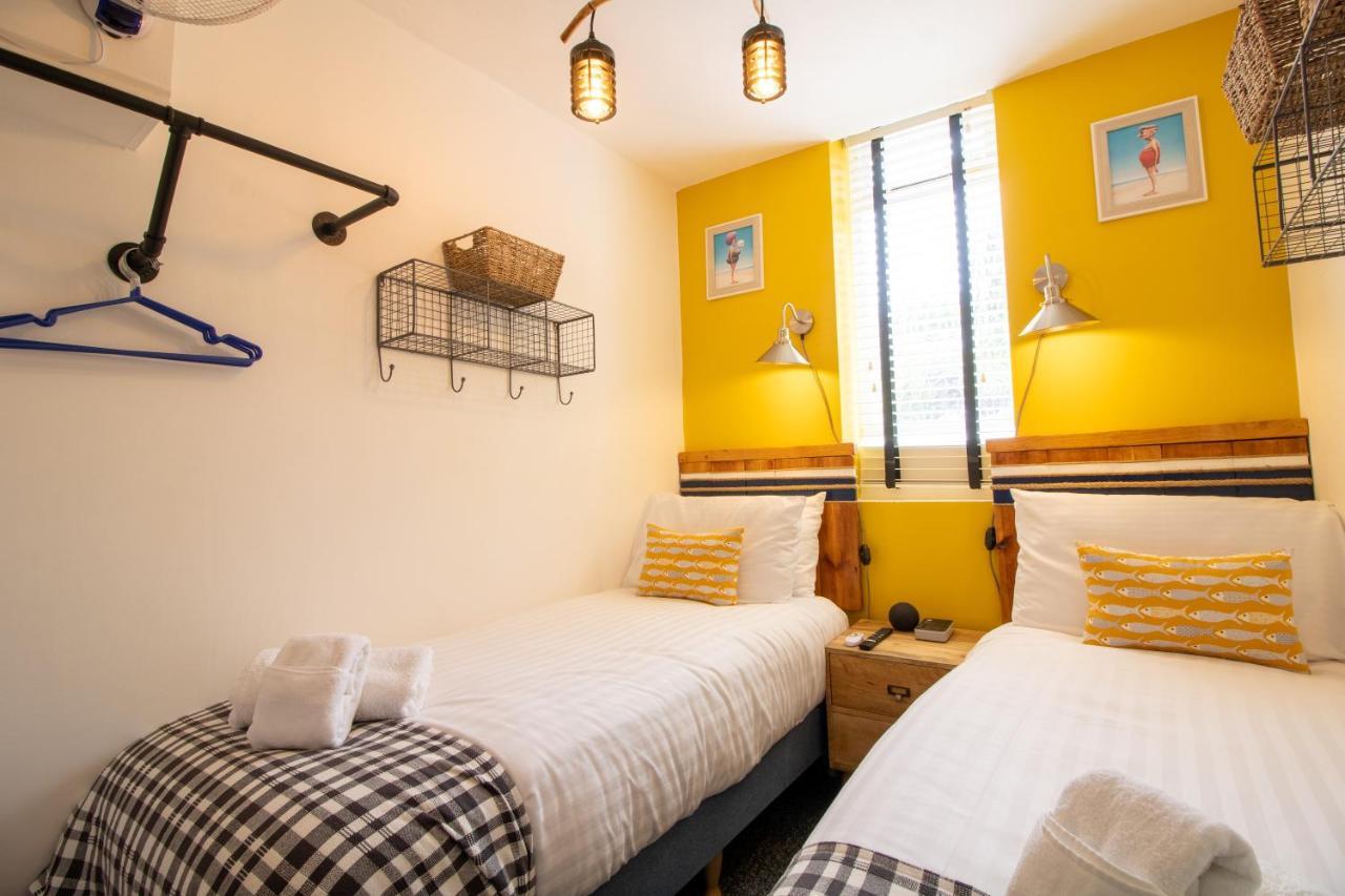 Cozy, Chic, Dairy Near To & Shops- Parking *