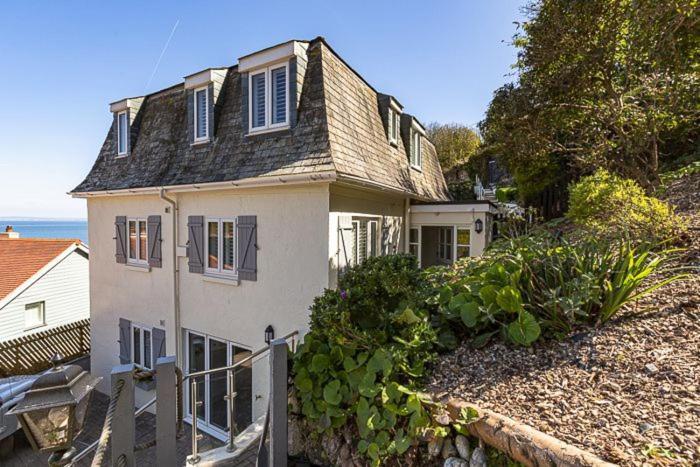 5 Bed - Foxes Walk