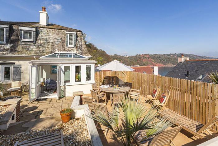 5 Bed - Foxes Walk Holiday home *