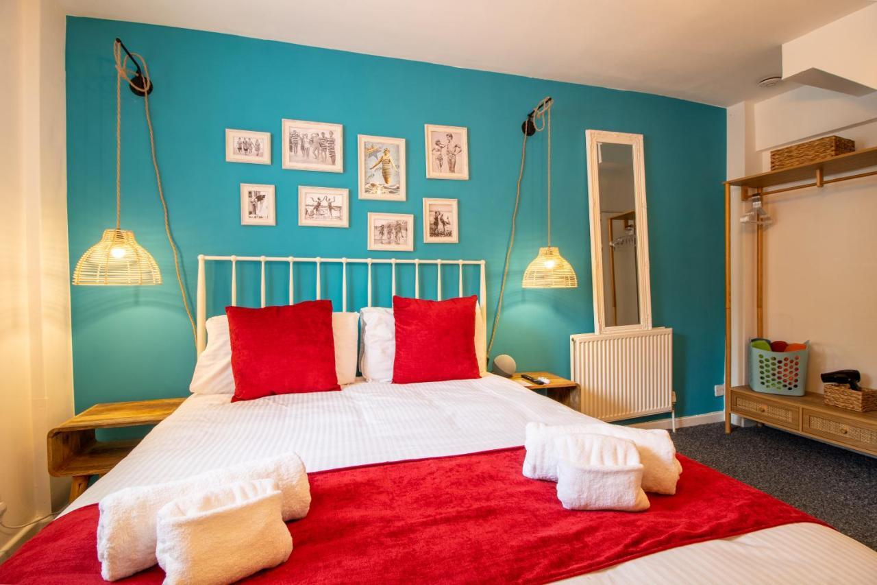 Holiday home Cozy, Chic, Dairy Near To & Shops- Parking