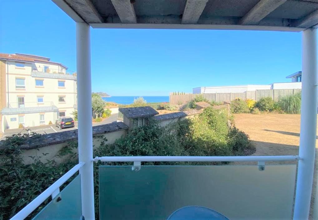 Cliff Court Apartamento