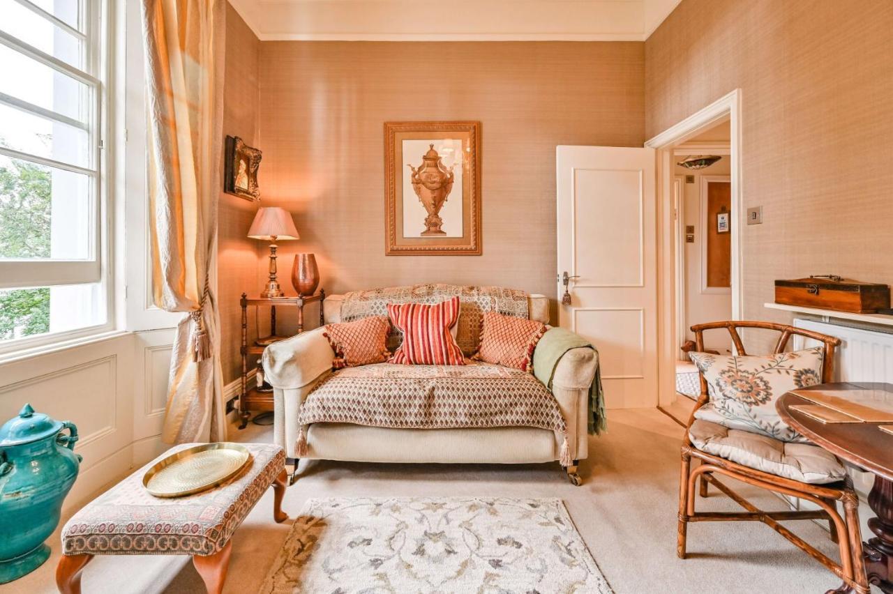 Muntham Luxury