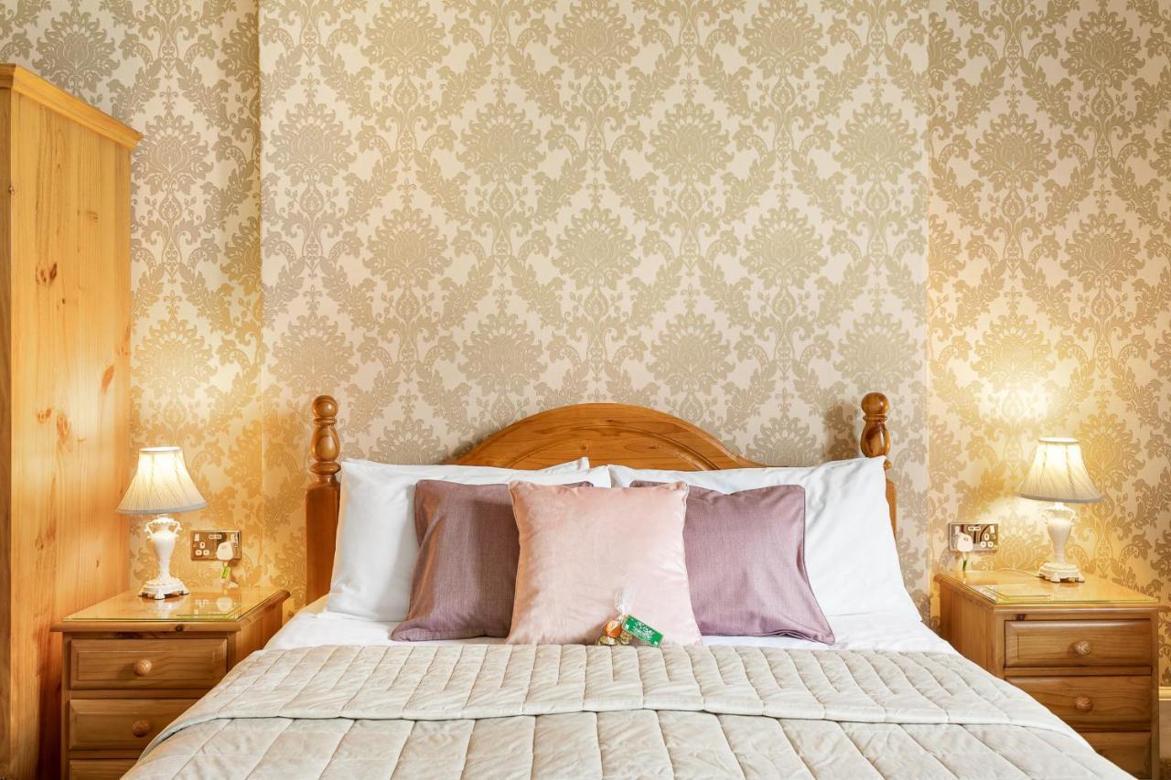 Kings Guest house 4*