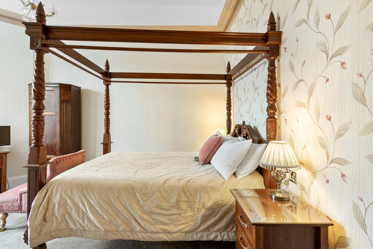 Kings Guest house 4*