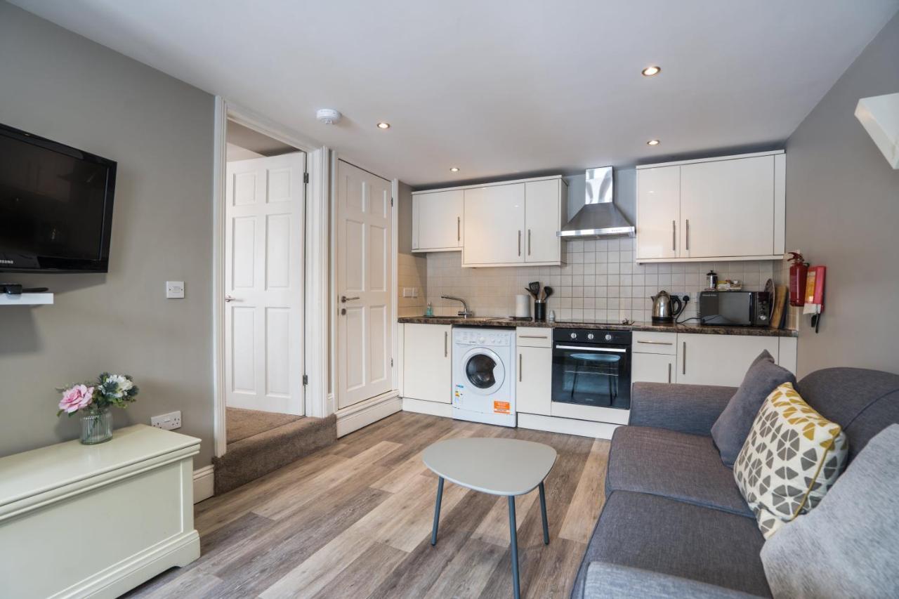 Trinity Mews *