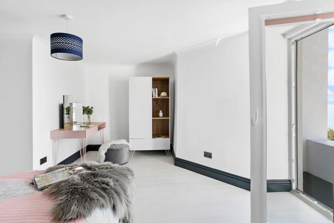 7 Bayview, Vernon Court Apartment