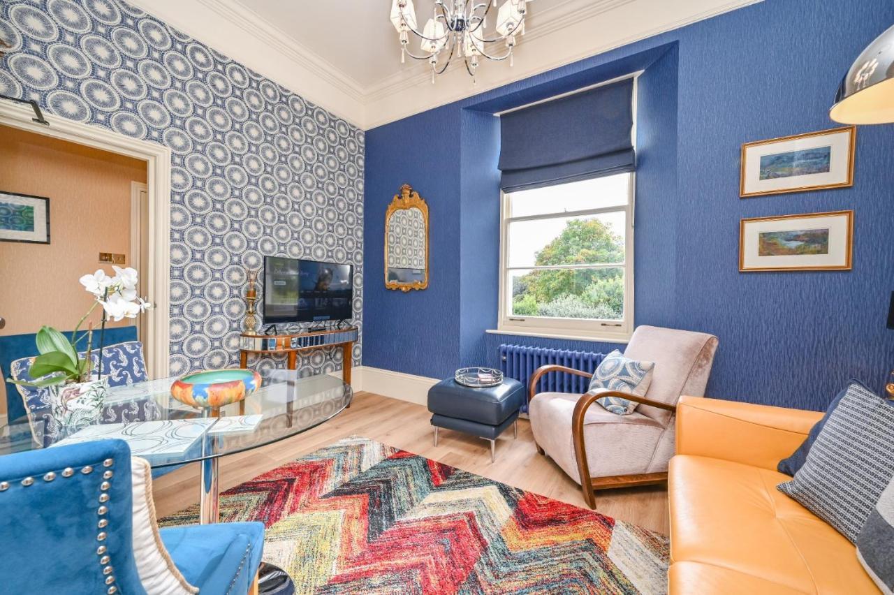 Muntham Luxury Apartment
