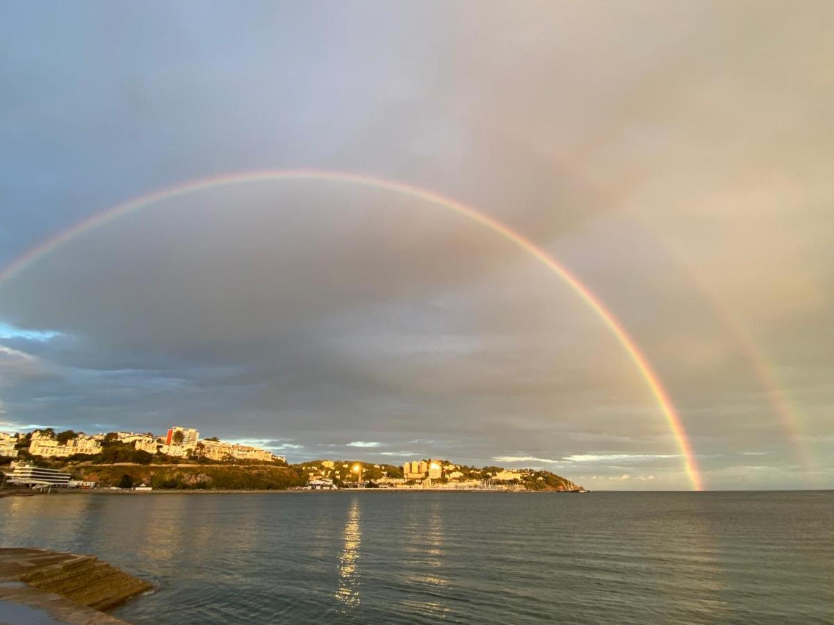 Waters Edge Torquay