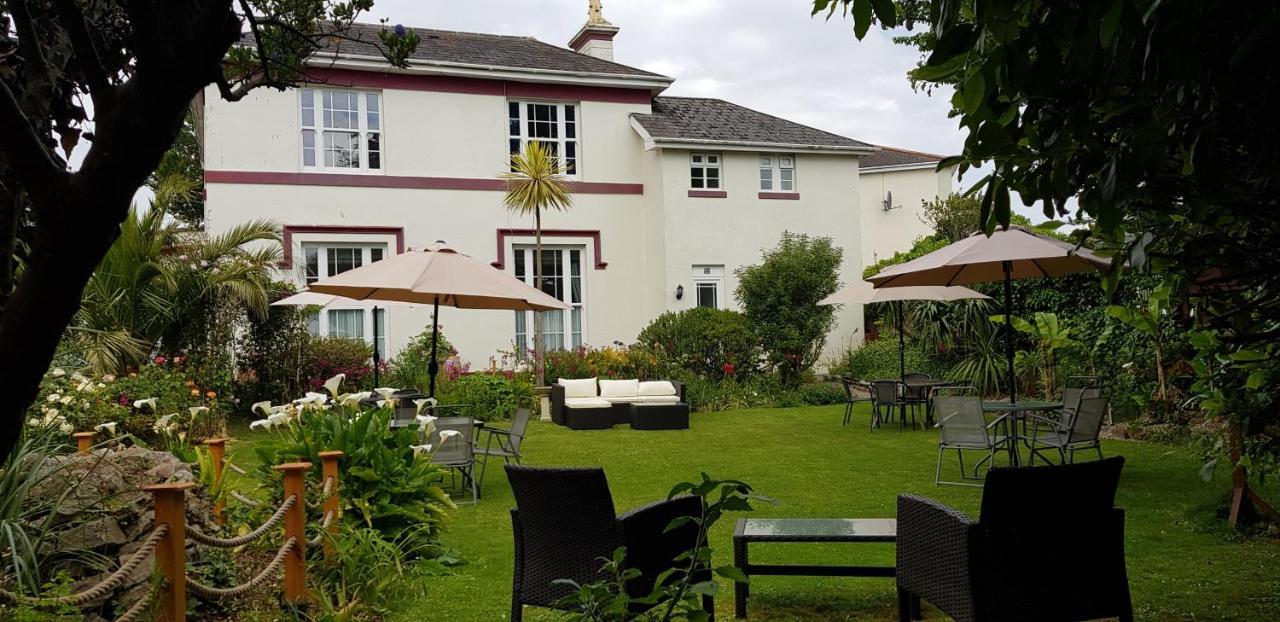 Rose Court