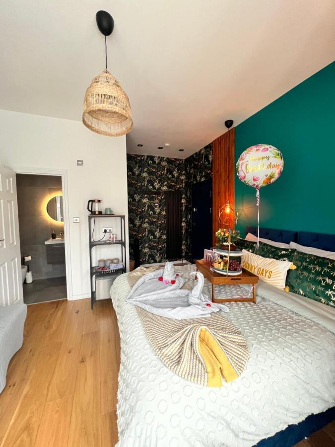 Flamingo Guest house *
