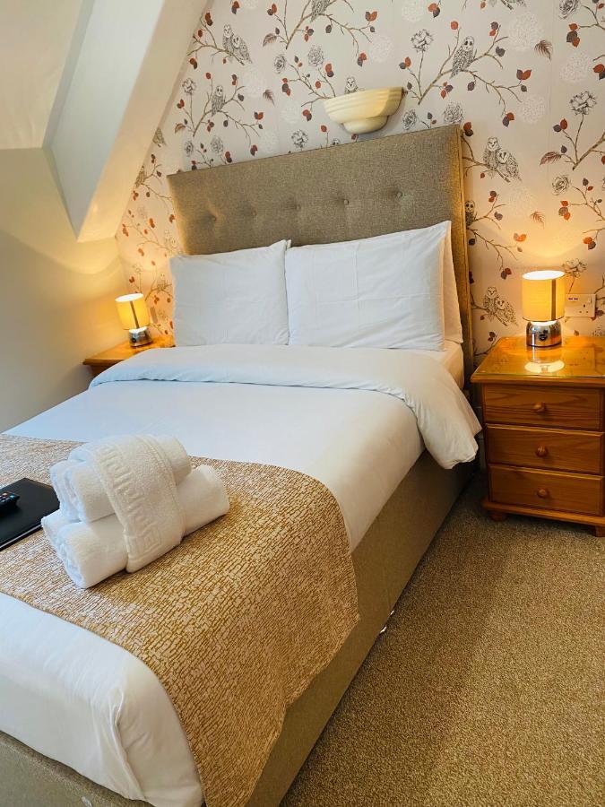 Coastal Waters 4*
