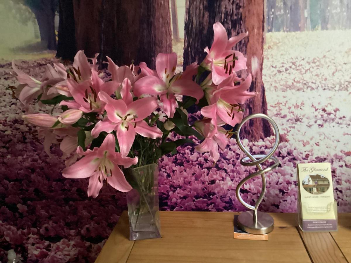 The Glenwood Guest house 3*
