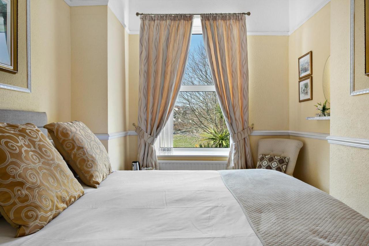 Melba House (adults Only) Bed & Breakfast Torquay