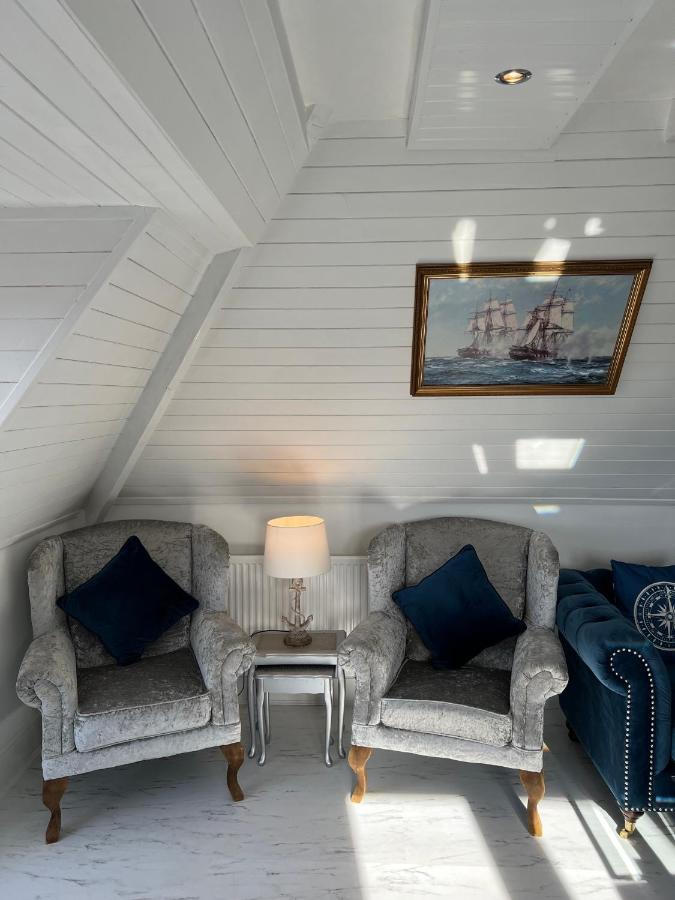 The Boathouse * Torquay