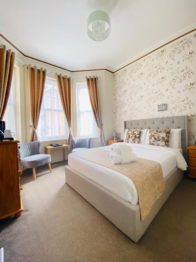Coastal Waters 4* Torquay