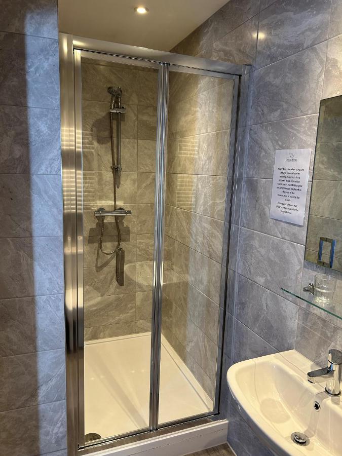 Riviera Hotel 3*