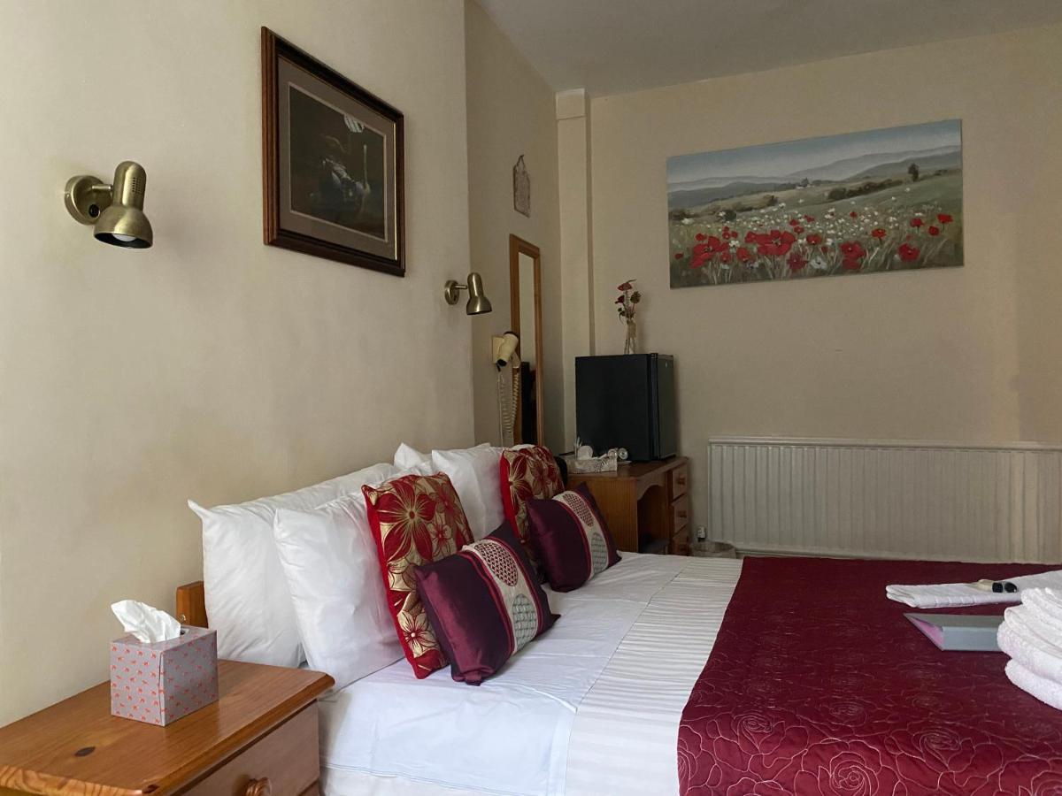 The Palms Guest house 3*
