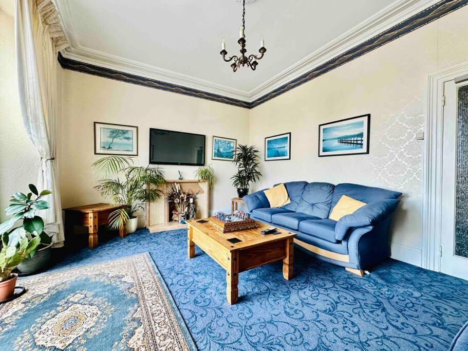 Perfect For Large Groups! Holiday home *