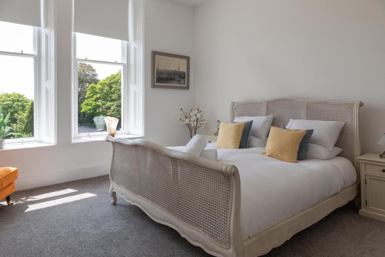 Rutland Heights Apartment