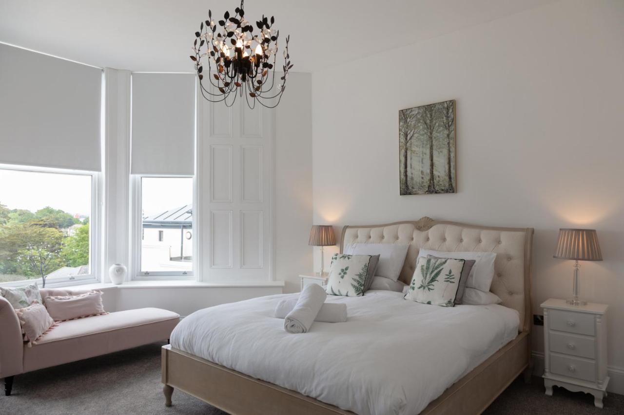 Rutland Heights Apartment *