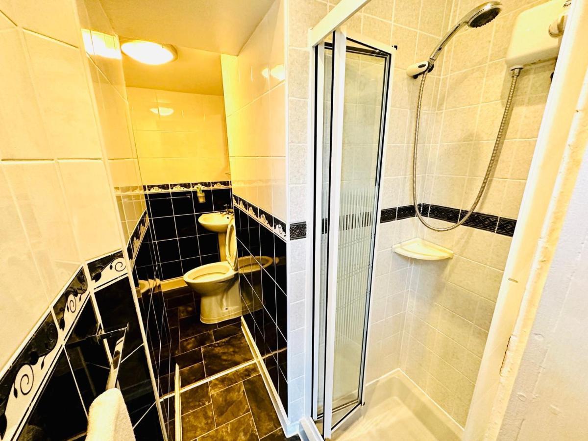 Perfect For Large Groups! Holiday home