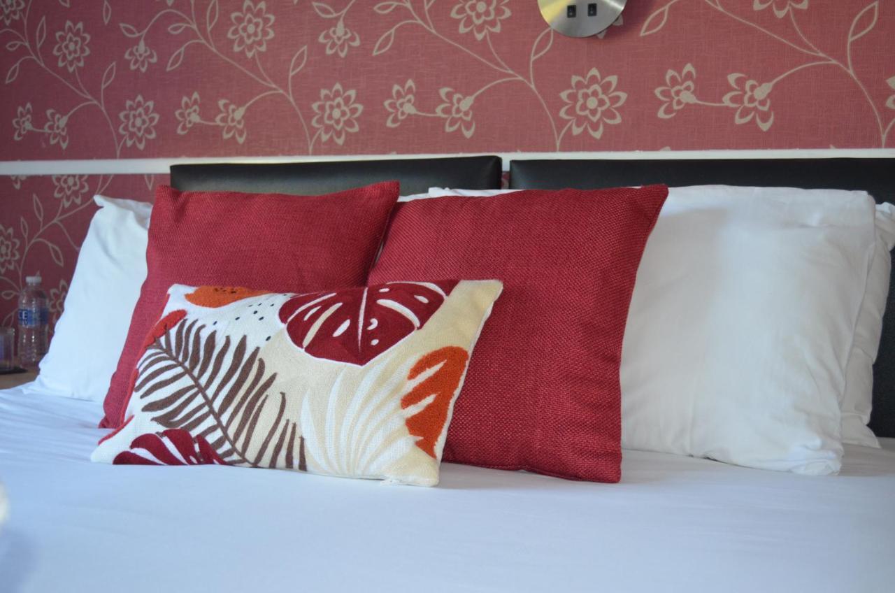 Tusker (adults Only) Guest house