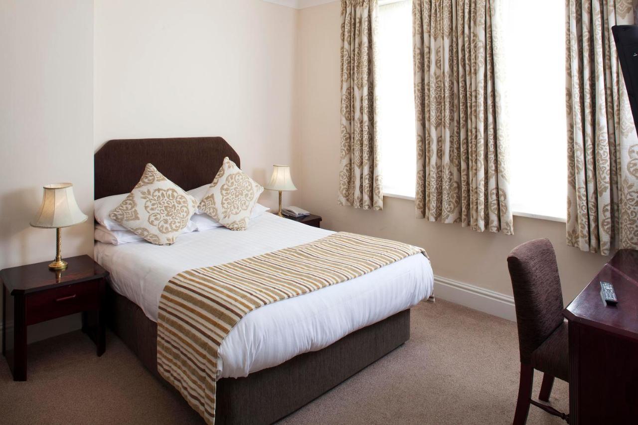 Abbey Sands 3* Torquay