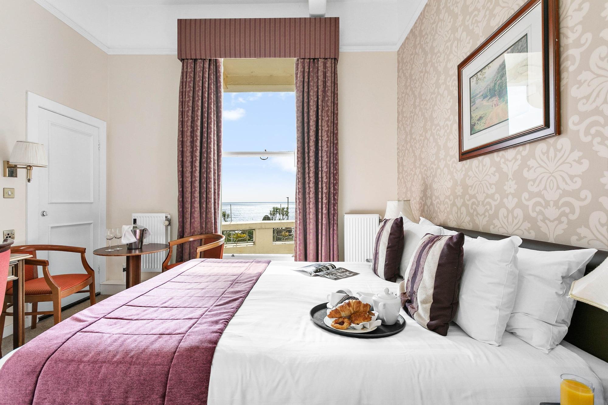 Hotel The Grand 4*