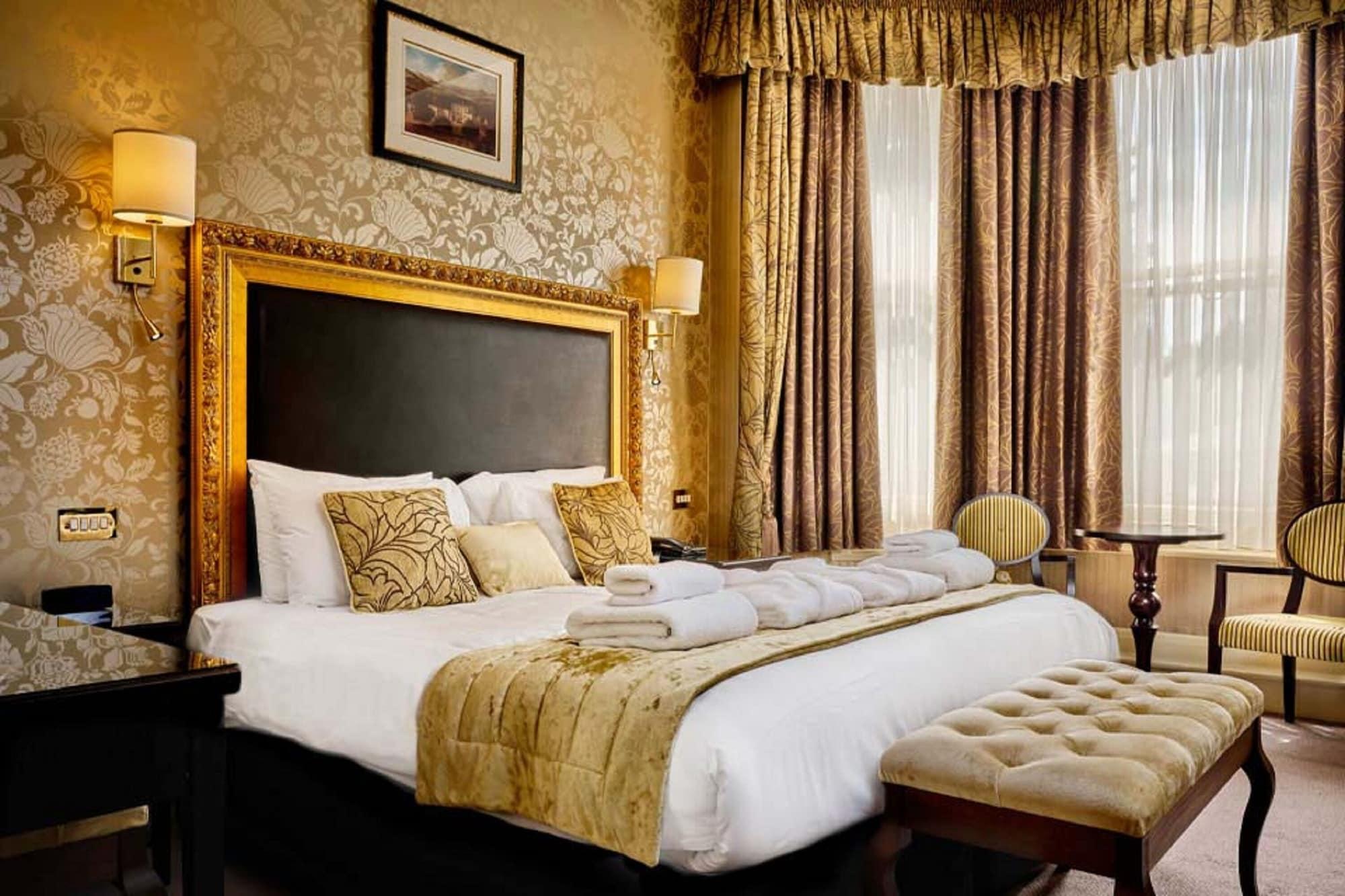 Hotel The Grand