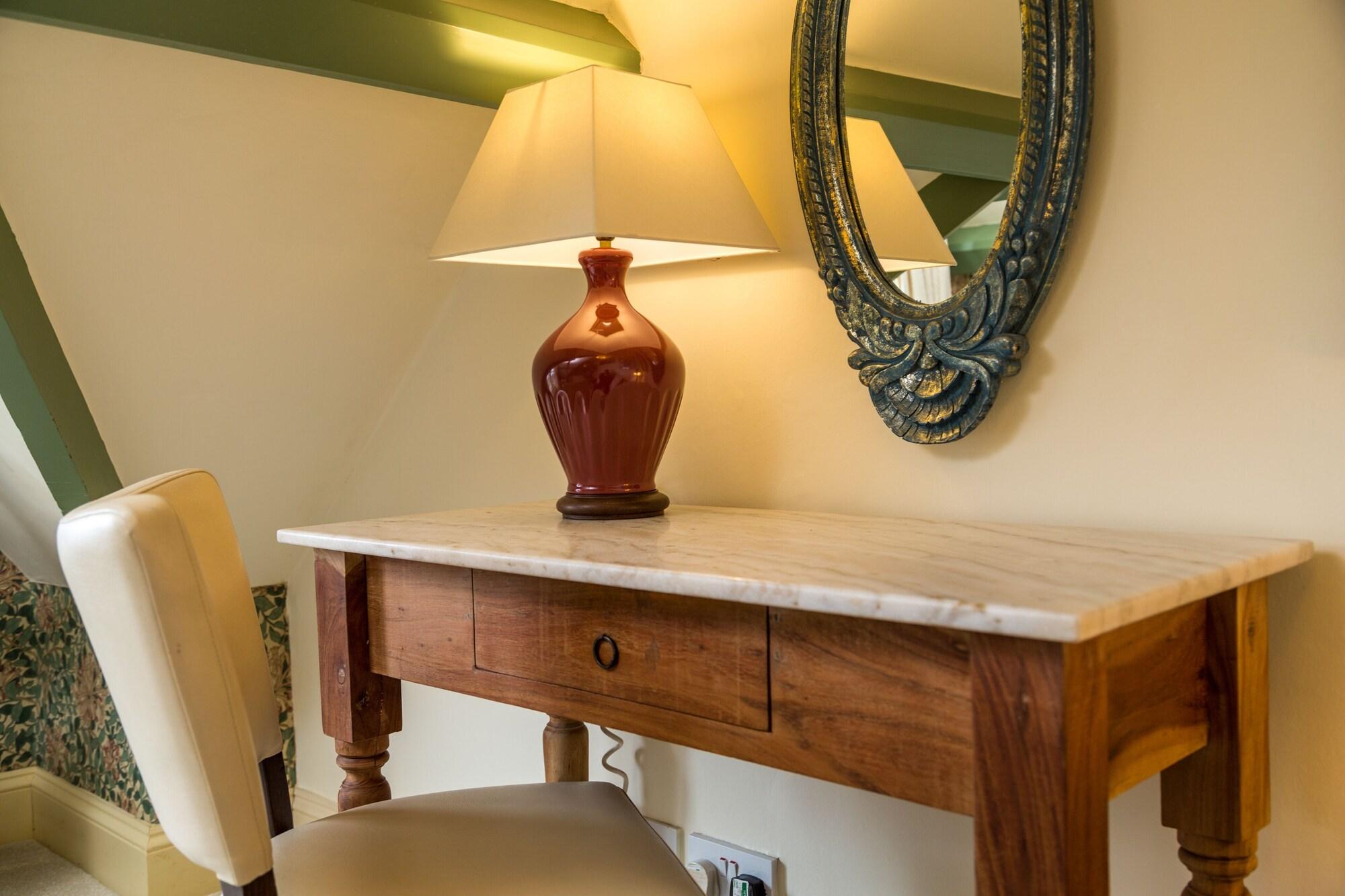Hotel Orestone Manor 4*