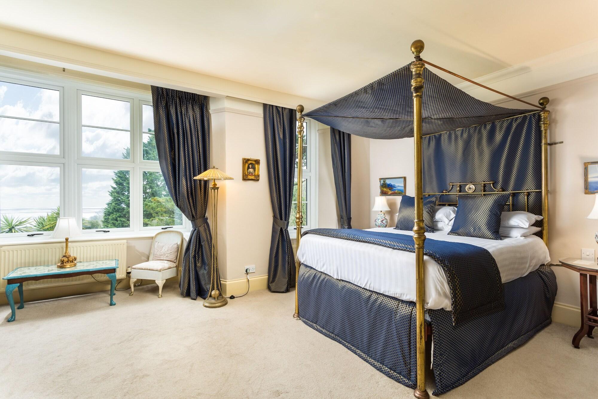 Orestone Manor 4*
