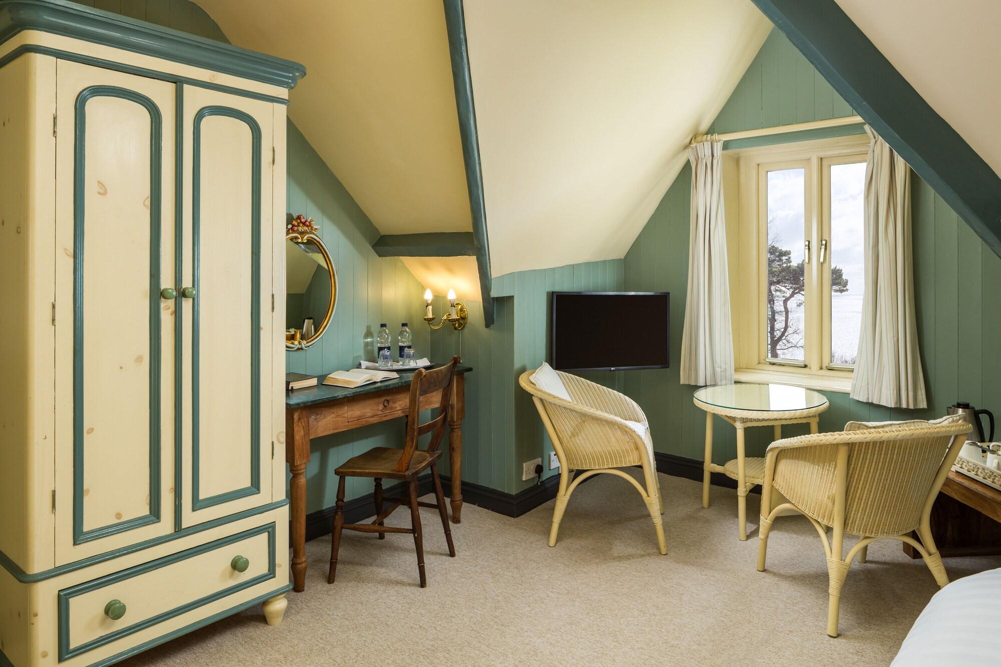 Hotel Orestone Manor 4*